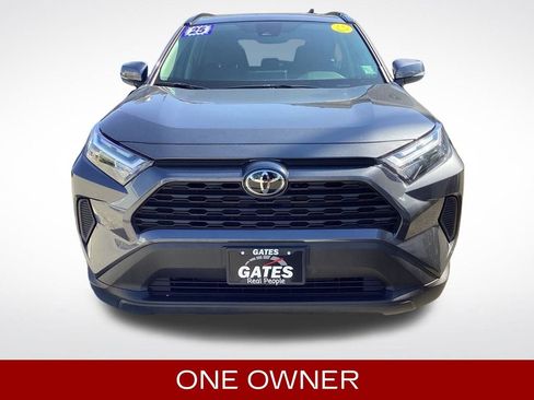 Used 2025 Toyota RAV4 XLE AWD/4WD image 3