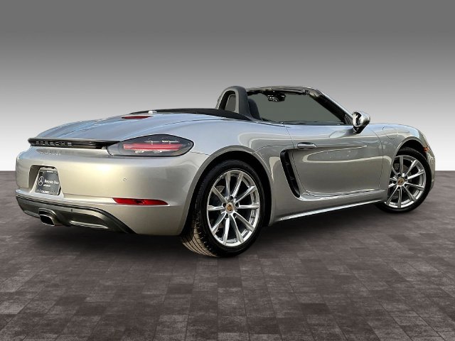 Used 2023 Porsche 718 Boxster RWD image 5