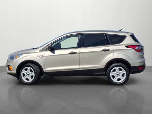 Used 2017 Ford Escape S FWD image 3