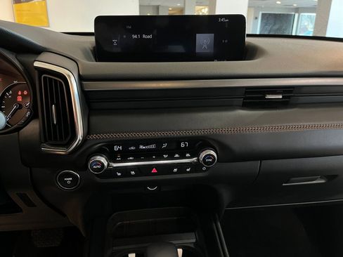 Used 2025 MAZDA CX-50 2.5 Hybrid w/ Premium Plus Pkg image 17