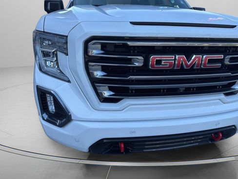 Used 2020 GMC Sierra 1500 AT4 w/ AT4 Premium Package image 2