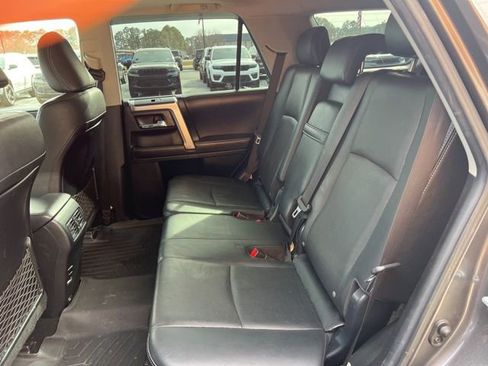 Used 2018 Toyota 4Runner Limited image 19