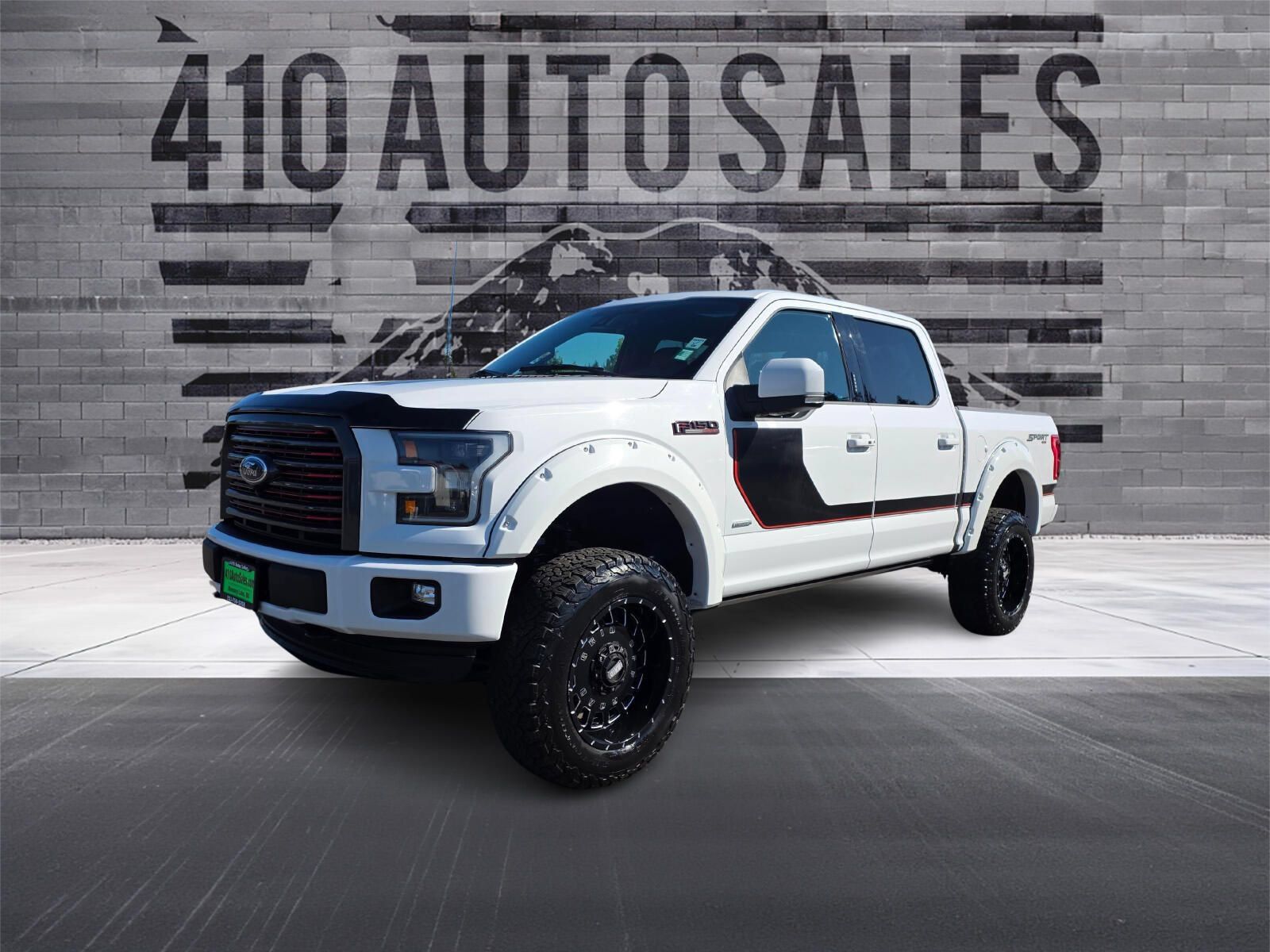 Used 2016 Ford F150 Lariat w/ Equipment Group 502A Luxury AWD/4WD image 10