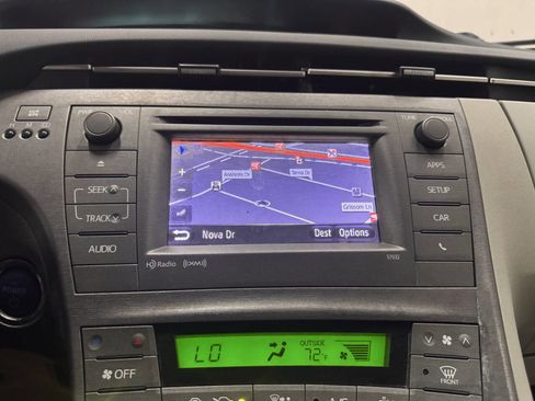 Used 2015 Toyota Prius Four image 22