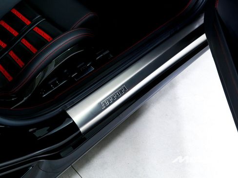 Used 2010 Ferrari 599 GTB Fiorano RWD image 23