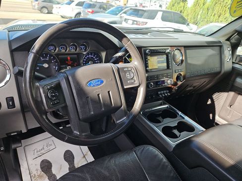 Used 2012 Ford F250 Lariat w/ Lariat Ultimate Pkg AWD/4WD image 12