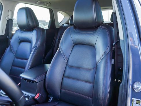 Used 2024 MAZDA CX-5 Carbon Edition image 16