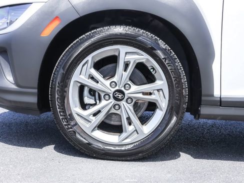 Used 2022 Hyundai Kona SEL w/ Convenience Package AWD/4WD image 16