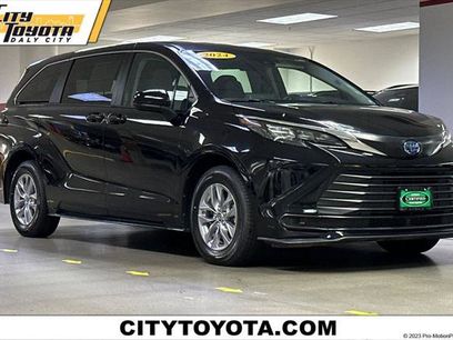 Certified 2024 Toyota Sienna LE