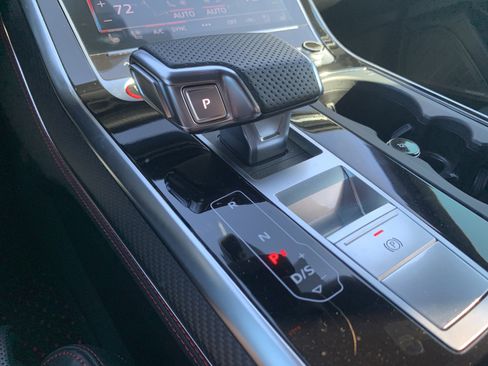 Used 2024 Audi RS Q8 image 50