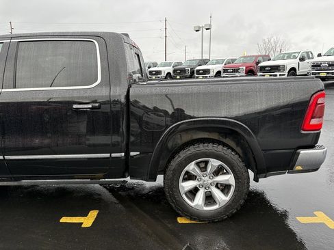 Used 2021 RAM 1500 Limited image 12