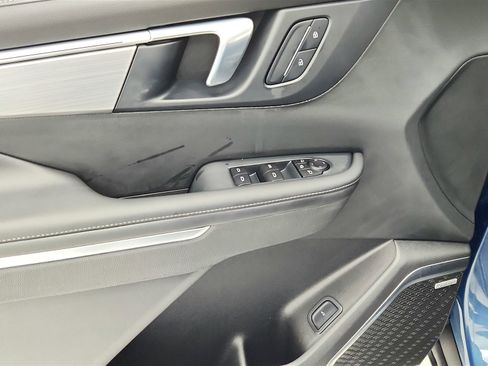 Used 2025 Buick Enclave Preferred image 27