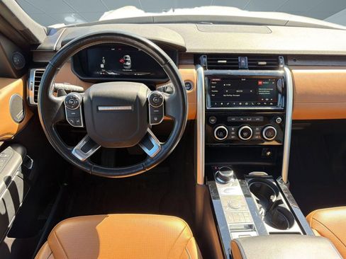 Used 2018 Land Rover Discovery HSE Luxury image 27