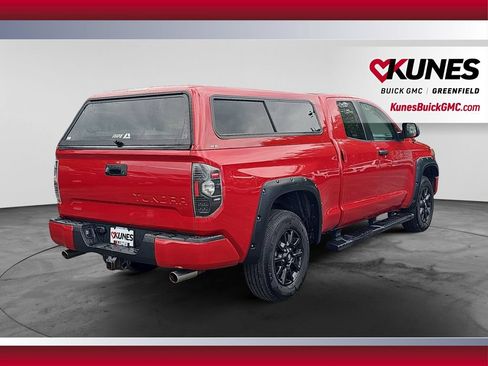 Used 2019 Toyota Tundra SR5 w/ SX Package AWD/4WD image 10