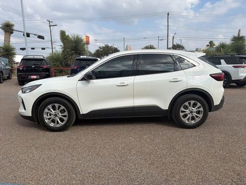 Used 2023 Ford Escape Active image 3