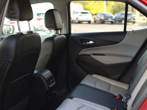 Used 2019 Chevrolet Equinox Premier image 19