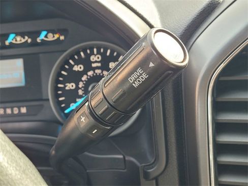 Used 2020 Ford F150 XLT image 17