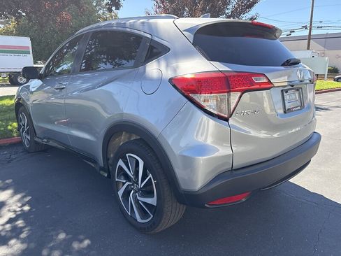 Used 2021 Honda HR-V Sport image 44