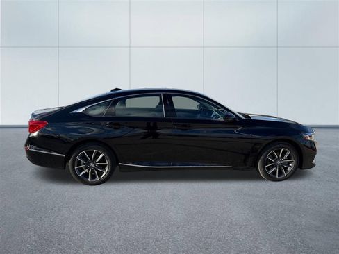 Used 2022 Honda Accord EX-L image 6