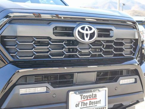 New 2025 Toyota Tacoma TRD Off-Road image 12