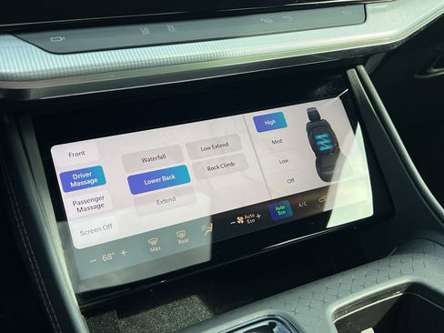 Used 2024 Jeep Wagoneer Launch Edition image 24