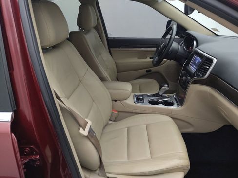Used 2018 Jeep Grand Cherokee Limited AWD/4WD image 21