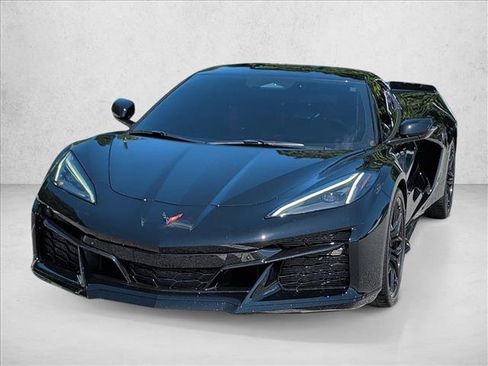 Used 2024 Chevrolet Corvette Z06 RWD image 24