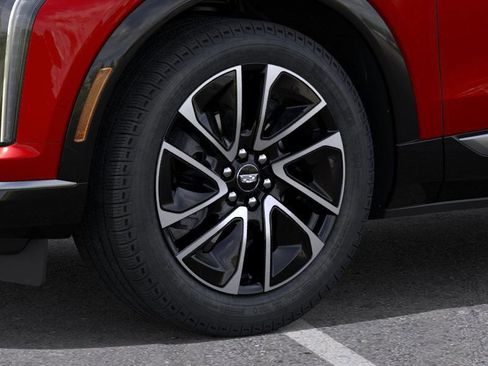 New 2025 Cadillac Optiq Sport 1 image 9