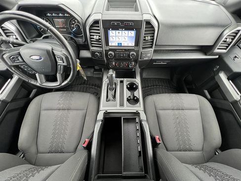 Used 2018 Ford F150 XLT w/ Equipment Group 302A Luxury AWD/4WD image 19