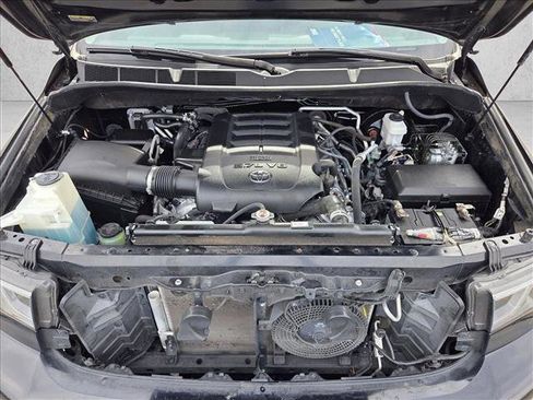 Used 2020 Toyota Sequoia Platinum image 26