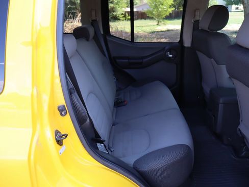 Used 2008 Nissan Xterra S w/ Supplemental Air Bag Pkg AWD/4WD image 21