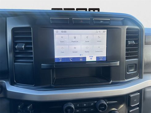 Used 2024 Ford F250 XLT image 12