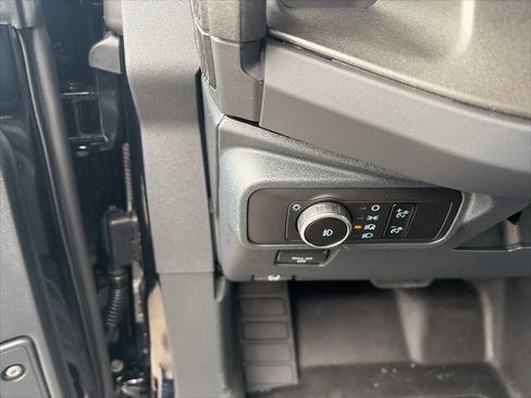 New 2025 Ford Bronco Badlands image 19