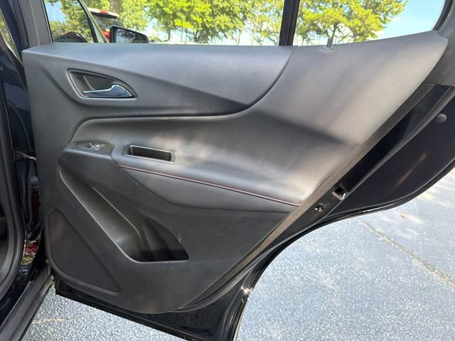 Used 2023 Chevrolet Equinox RS FWD image 16