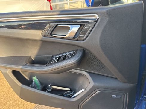 Used 2018 Porsche Macan image 10