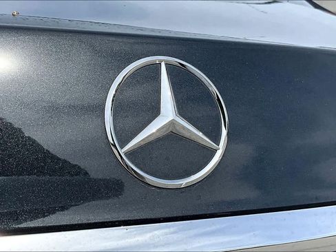 Used 2019 Mercedes-Benz S 560 Sedan image 31