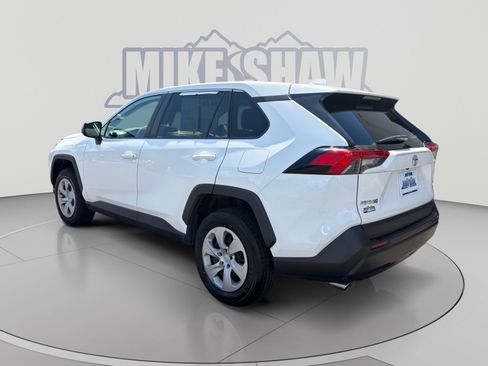 Used 2024 Toyota RAV4 LE AWD/4WD image 3