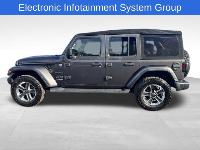 Used 2018 Jeep Wrangler Unlimited Sahara AWD/4WD image 7