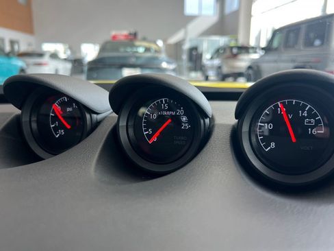 Used 2024 Nissan Z Sport w/ Floor Mat Package image 24