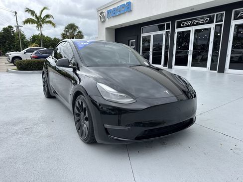 Used 2023 Tesla Model Y Performance AWD/4WD image 7