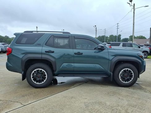 Used 2026 Toyota 4Runner TRD Off-Road Premium AWD/4WD image 8