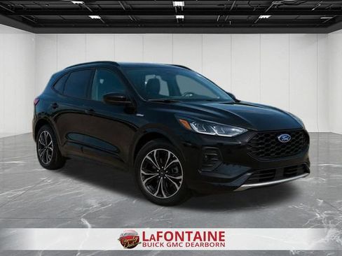 Used 2024 Ford Escape ST-Line w/ Tech Pack #1 AWD/4WD image 6