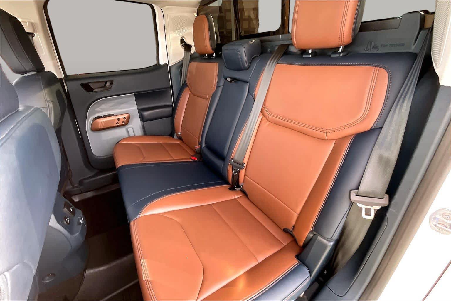 Used 2022 Ford Maverick Lariat w/ Lariat Luxury Package AWD/4WD image 36