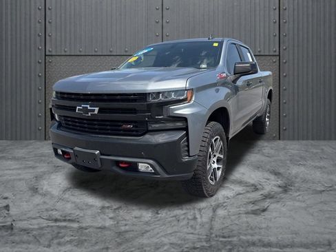 Used 2019 Chevrolet Silverado 1500 LT Trail Boss AWD/4WD image 3