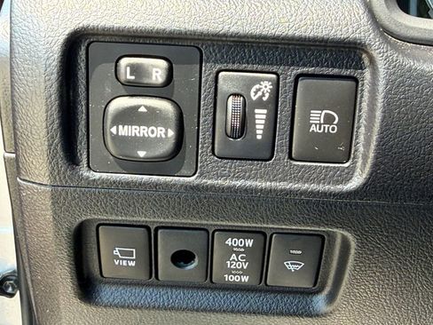 Used 2023 Toyota 4Runner Limited AWD/4WD image 21