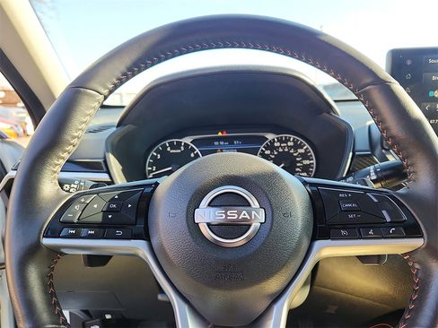 Certified 2023 Nissan Altima 2.5 SR w/ SR Premium Package image 21