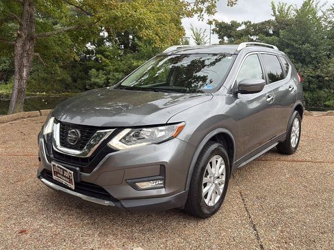 Used 2019 Nissan Rogue SV AWD/4WD image 11