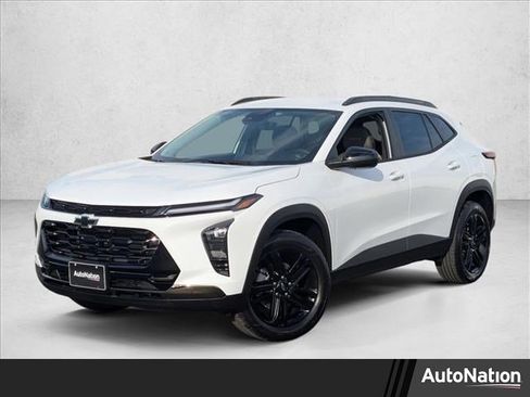 New 2026 Chevrolet Trax ACTIV w/ Driver Confidence Package image 1