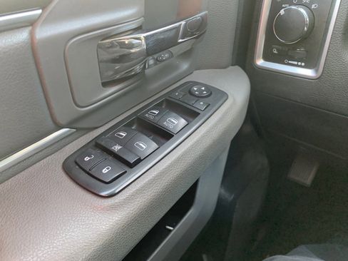 Used 2014 RAM 1500 Classic SLT w/ Remote Start & Security Group image 14