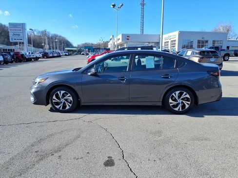 Used 2023 Subaru Legacy Premium image 7